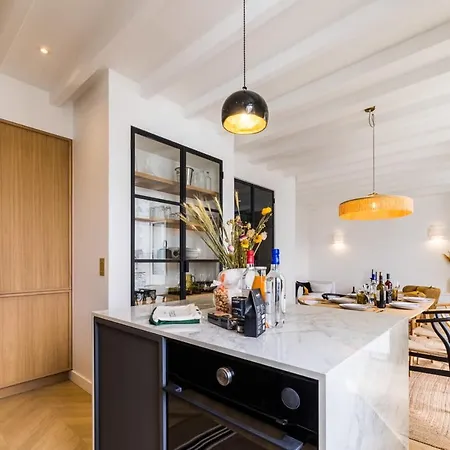 Bloom Keyweek Center Biarritz